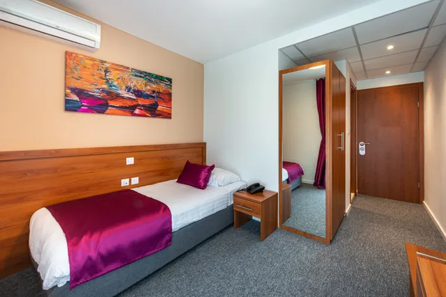 غرفة مفردة في الملحق، Hotel Komodor 1/8