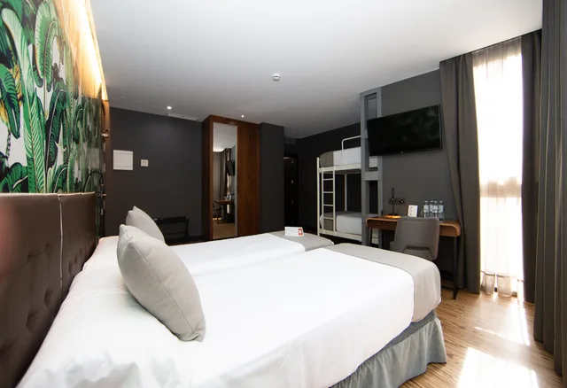 غرفة عائلية، Malaga Premium Hotel 6/10