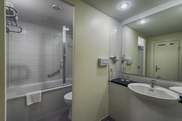 Panorama, Studio, Double Bed, Lake View, Sofa، Ahorn Seehotel Templin 5/5