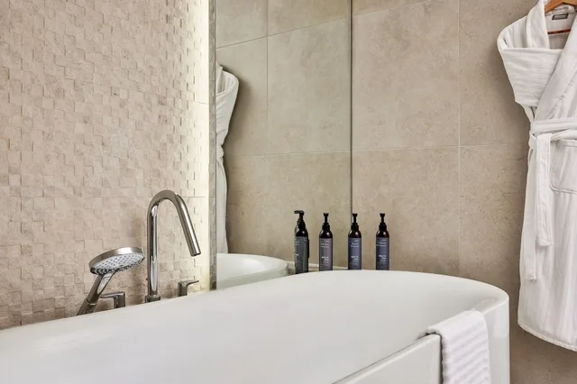 جناح رئاسي بسرير مزدوج، Westin Grand Frankfurt 8/9