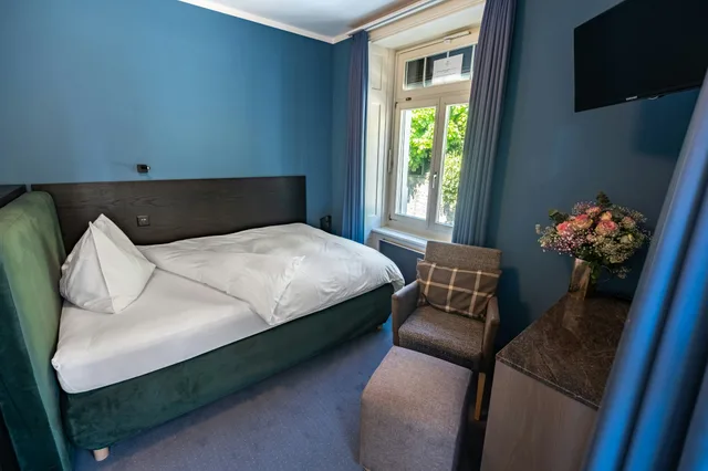 Classic, Single, Partial Balcony، Hotel Royal Lucerne 2/3
