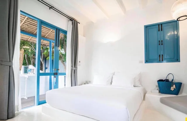 غرفة ديلوكس بسرير مزدوج بشرفة، Resort de Paskani 3/9