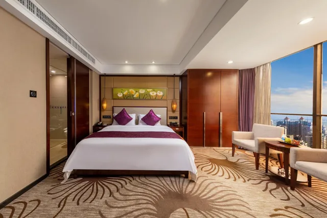 غرفة ديلوكس تنفيذية بسرير كوين، Guangdong Hotel Zhuhai Ex Guangdong Regency 3/5