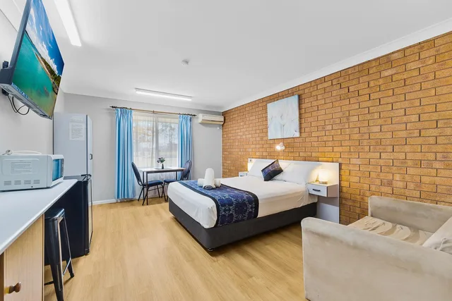 غرفة قياسية بسرير كوين، CASTLREAGH MOTOR INN 2/10