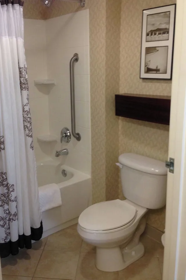 استوديو بسرير كينج مع أريكة لذوي الإعاقة، Residence Inn by Marriott Paducah 2/5