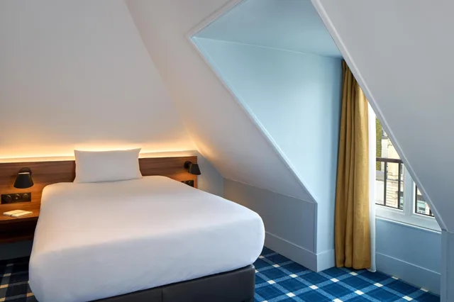 غرفة سوبيريور ثلاثية، Timhotel Paris Gare Du Nord 3/8