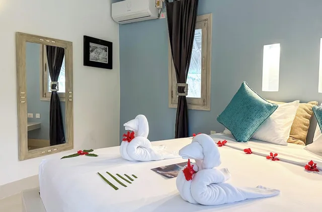 3 Bedrooms, Luxury, Villa, 3 King Beds, Sea View, Leopard Point Luxury Beach Resort & Spa 3/10