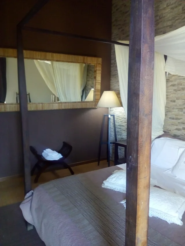 1 Bedroom, Panoramic, Suite, King Bed, Hill View, Private Bathroom, Giumbabulla Luxury 1/3
