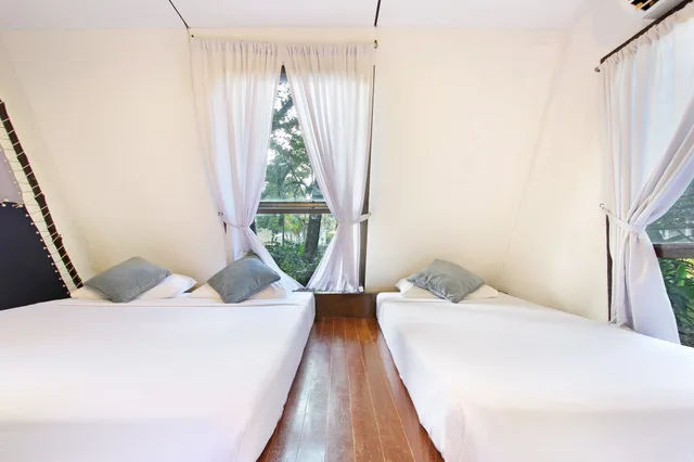 فيلا ديلوكس بسرير مزدوج وسريرين منفصلين، Rayong Chalet Resort 3/10