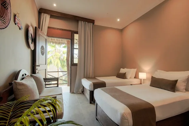 غرفة سوبيريور عائلية بسرير كينج، Diamonds Mapenzi Beach Zanzibar 1/7