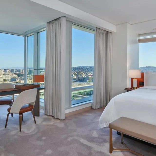 غرفة بريميير تنفيذية بسرير كينج، The St Regis San Francisco 2/4