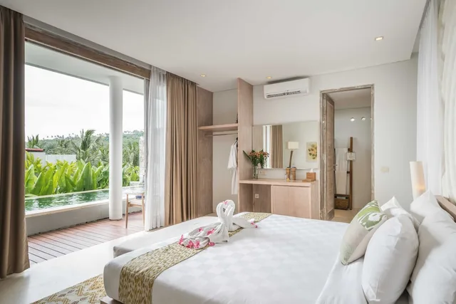 Pool, Deluxe, King Bed, Mountain View, Balcony, Svarga Resort 1/4