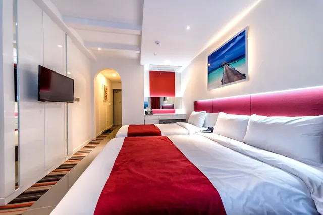 Red, Family, Twin Beds, 1 Queen and 1 Single Bed, City View, Aimi Jeju Beach Hotel 1/4
