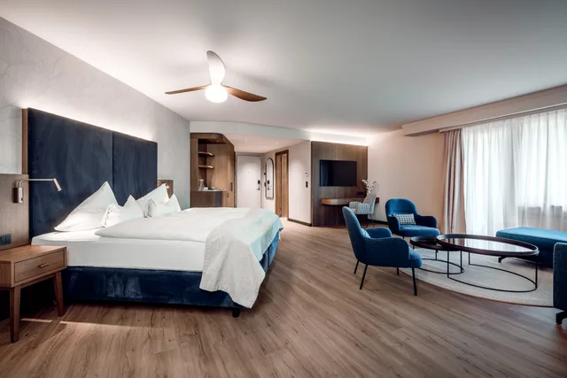 جناح جونيور، Krumers Alpin Your Mountain Oasis 1/8