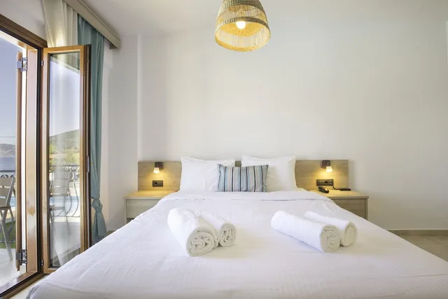 غرفة قياسية بسرير مزدوج أو سريرين منفصلين بإطلالة على الجبل، Sami Beach Hotel 2/10