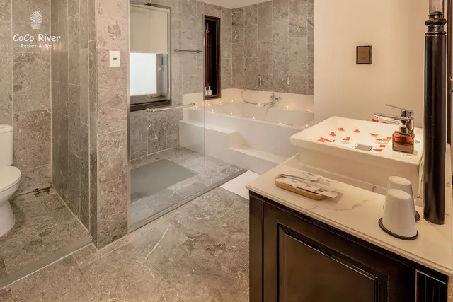 غرفة ديلوكس بسرير كينج بإطلالة على النهر، Hoi An Coco River Resort Spa 5/9