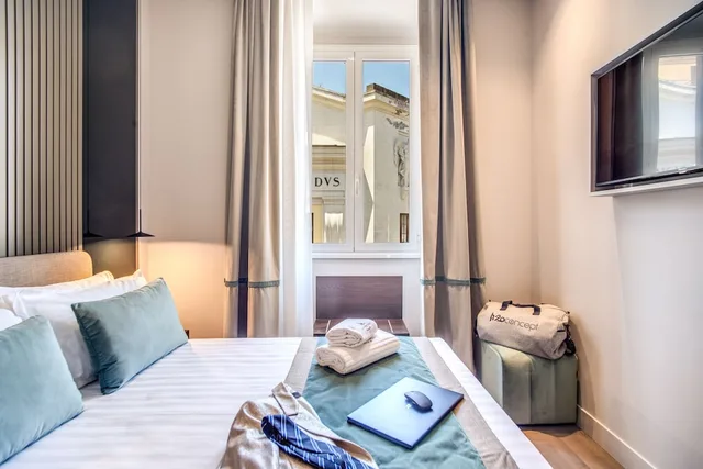 غرفة بسرير كوين، Hotel 77 Seventyseven 1/2