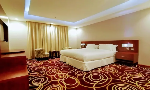 Room, King Bed, Carawan Hotel Jeddah 2/6