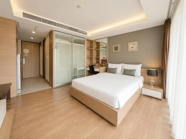 استوديو ديلوكس بسرير كينج، Golden Pearl Residences 5/10
