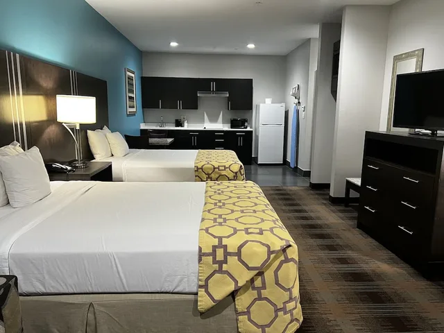 جناح بسريرين كوين بمطبخ صغير، Baymont by Wyndham Bryan College Station 6/9