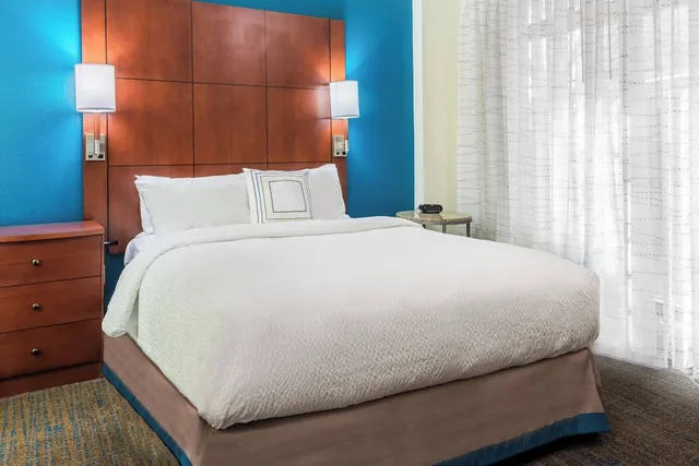 Studio, Queen Bed, Sofa, Accessible, Residence Inn By Marriott Chattanooga Downtown 1/3