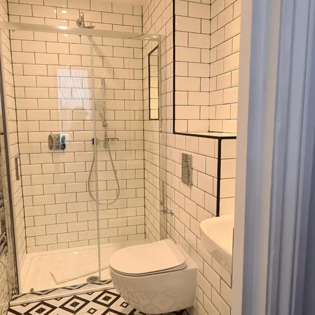 غرفة سوبيريور مفردة، Commodore Hotel London 17/18
