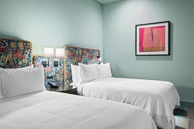 غرفة قياسية بسريرين كوين لذوي الإعاقة، Voco Ardez Hotel Sunnyvale By IHG 6/6