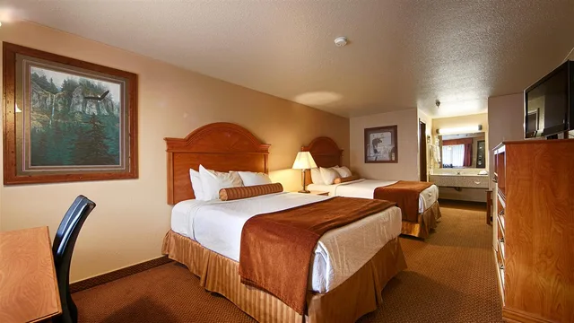 غرفة بسريرين كينج، Best Western Bidarka Inn 1/2