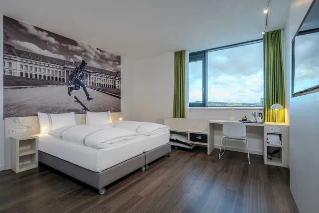 غرفة بسرير مزدوج لذوي الإعاقة، Premier Inn Koblenz City 1/4