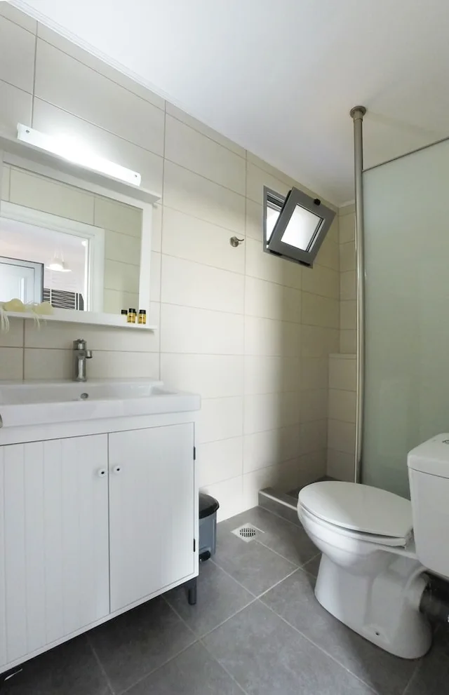 استوديو بسرير مزدوج، Axos Apartments 2/4
