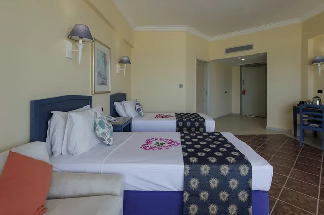 غرفة بسرير كينج بإطلالة على الجبل، Shoni Bay 1/10