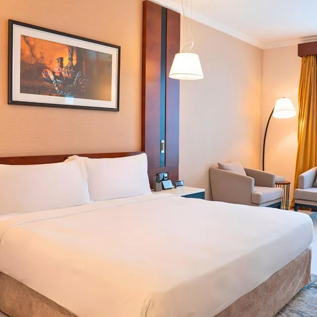 Executive, Suite, King Bed, Laundry, Asma Hotel 1/6