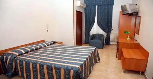 غرفة بسرير مزدوج، Nizza 1/1