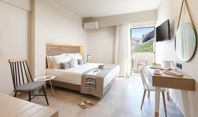 Deluxe, Double Bed, No Sea View، Carian Hotel And Spa 1/2