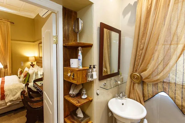 غرفة قياسية بسرير مزدوج، Riverside Lodge 1/1