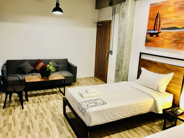غرفة ديلوكس بسرير كينج، Loft 202 Hotel 5/6