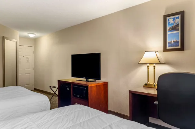 غرفة قياسية بسريرين مزدوجين، Comfort Inn Foxboro - Mansfield 7/8