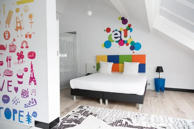 Deluxe, Suite, Jetted Tub, Hotel Dream 1/2