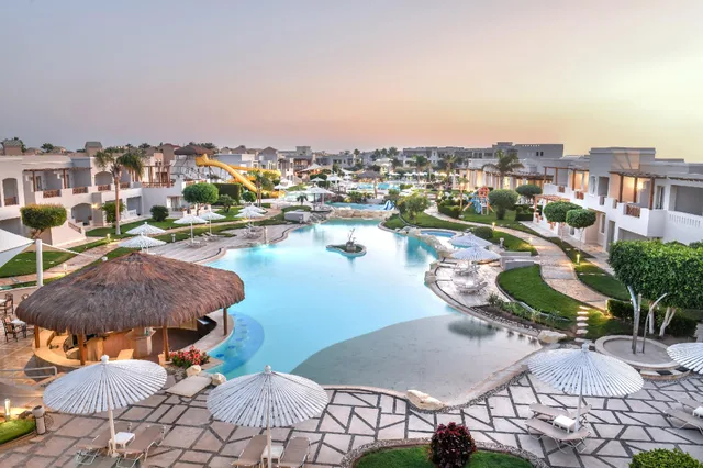 غرفة سوبيريور ديلوكس بإطلالة على المسبح، JAZ Casa Del Mar Resort (Ex Iberotel casa Del Mar) 1/1