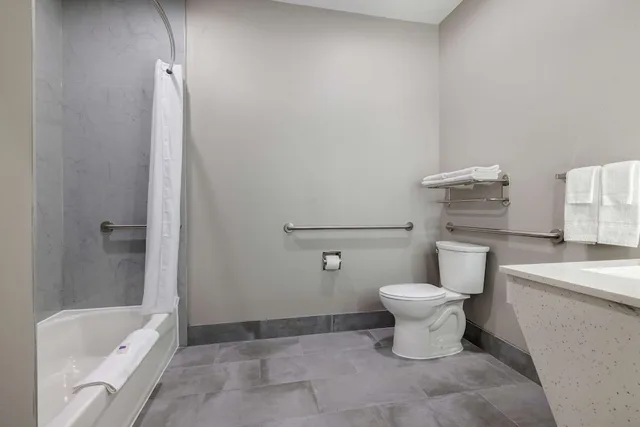غرفة قياسية بسرير كينج، Studio6 Katy, TX – Energy Corridor 6/6