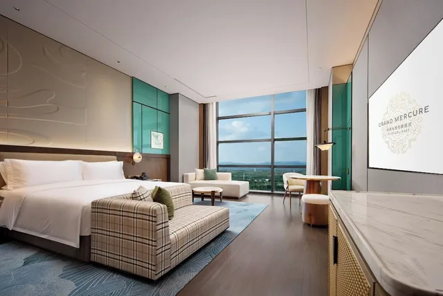 غرفة ديلوكس بسرير كينج، Grand Mercure Chengdu East 1/7