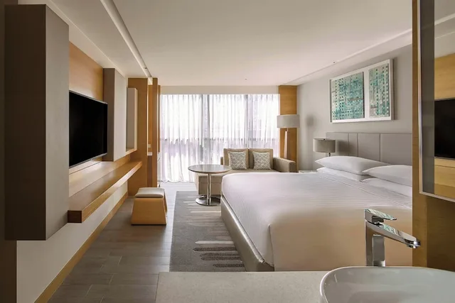 جناح تنفيذي بغرفة نوم واحدة، Marriott Kota Kinabalu Hotel 1/2