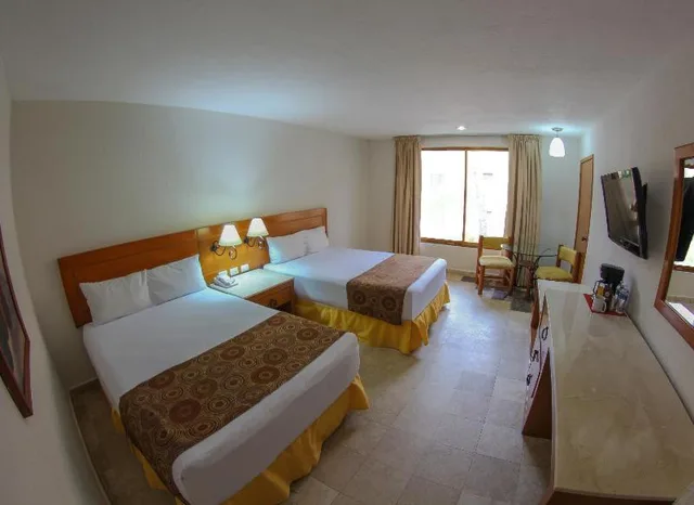 Room, Plaza Pelicanos Club Beach Resort 3/4