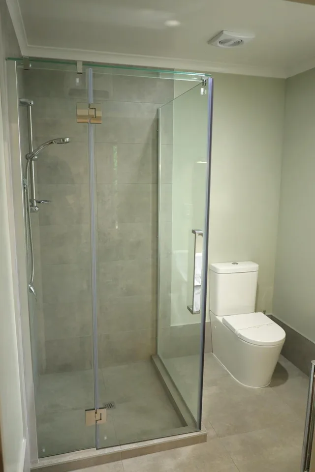 Compact, Studio, Queen Bed، Tower Junction Motor Lodge 4/7