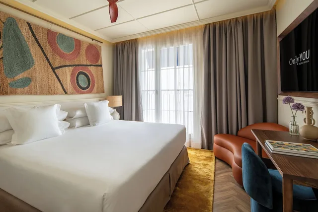 غرفة بريميوم بسرير كوين بشرفة، Only YOU Hotel Sevilla 6/10