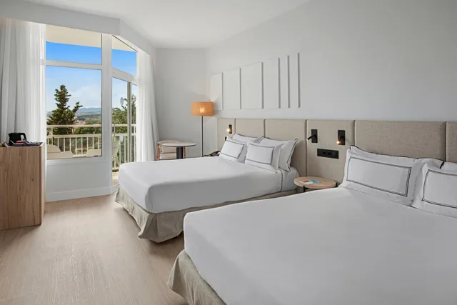 غرفة غراند بريميوم بسرير كينج، Melia Lloret De Mar 6/10