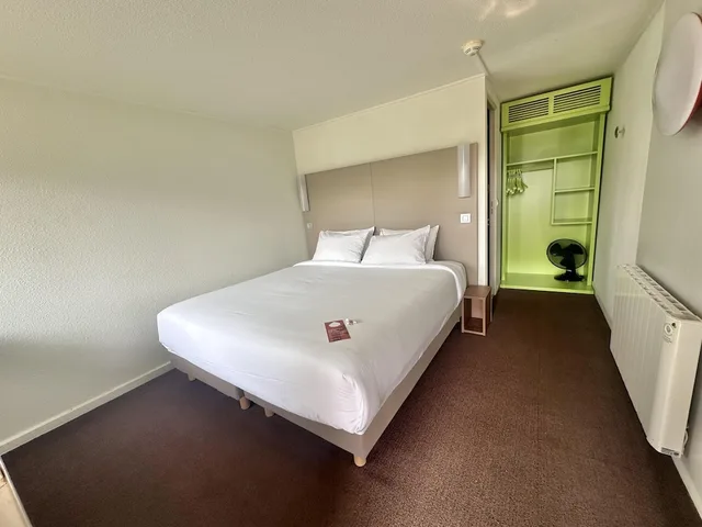 Standard, Double Bed, Campanile Nantes Est Saint Sebastien Sur Loire 6/10