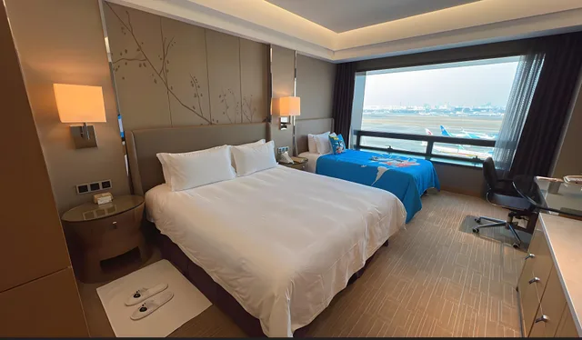 Family, Triple, 1 Queen and 1 Single Bed, Shanghai Hongqiao Airport Boyue Hotel - AirChina 1/2
