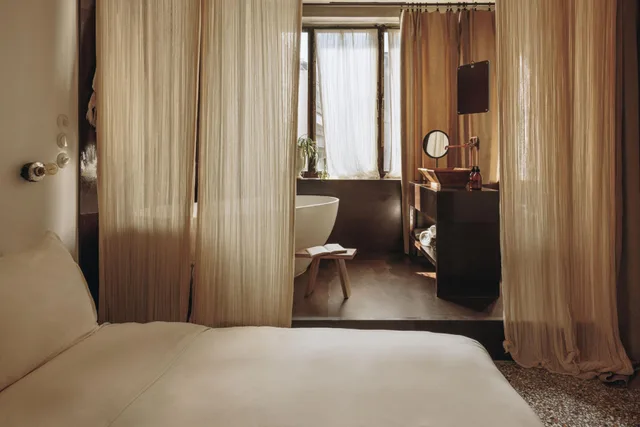 غرفة أساسية بسرير مزدوج، Mona Athens 2/2