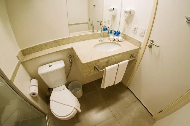 جناح بسرير كينج، Diff Hotel 6/7